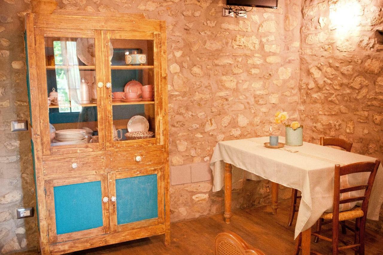 كامبيليا ماريتيما Il Pievano B&B المظهر الخارجي الصورة